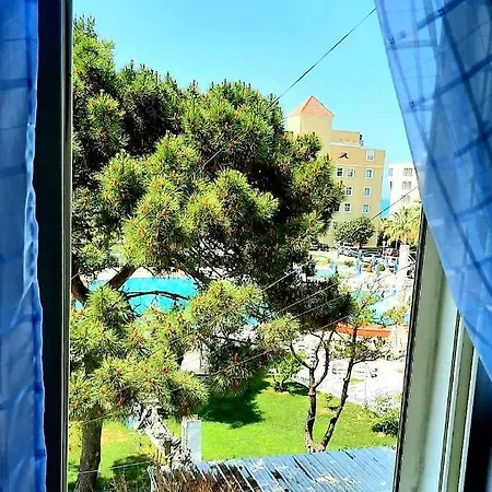 Ferienwohnung Family Vacation Big House Durrës Exterior foto